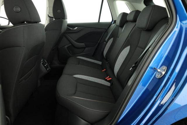 Skoda Kamiq Selection 1.5 TSI DSG Selection, AHK, LED, Kamera, Winter, Ladeboden, 16-Zoll, 4-J Garantie 