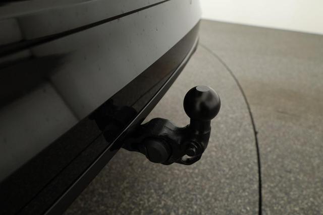 Volkswagen Golf Variant 2.0 TSI 150 kW 4Motion R-Line VIII DSG 4M R-LINE, AHK, easyOpen, LED-Plus, 18-Zoll, 3 J.-Garantie 