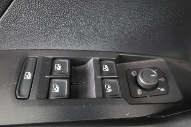 Volkswagen T-Cross LIFE 1.0 TSI Life, LED, Kamera, Sitzheizung, 16-Zoll 