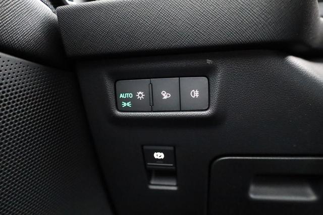 Skoda Kodiaq 1.5 TSI iV 150 kW Selection Selection, AHK, Navi, Kamera, Side, el. Klappe, Winter, sofort 