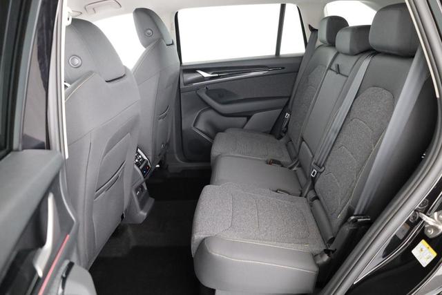 Skoda Kodiaq 1.5 TSI iV 150 kW Selection Selection, AHK, Navi, Kamera, Side, el. Klappe, Winter, sofort 