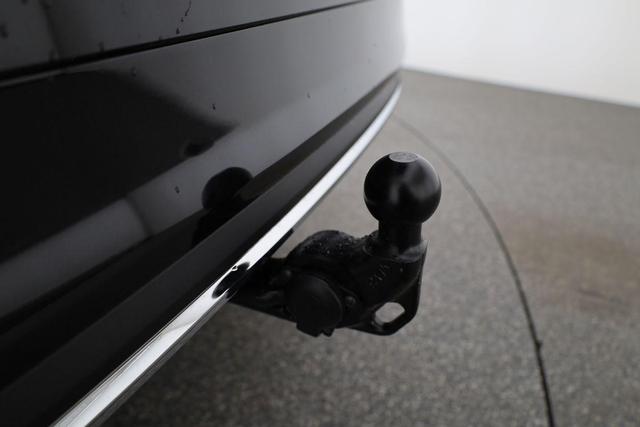 Skoda Karoq Sportline 1.5 TSI DSG Sportline, AHK, Navi, Matrix, Side, el. Klappe, Winter, 5 J.-Garantie 