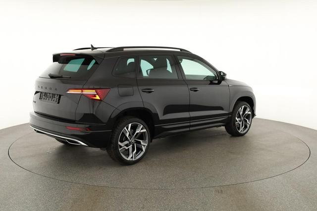 Skoda Karoq Sportline 1.5 TSI DSG Sportline, AHK, Navi, Matrix, Side, el. Klappe, Winter, 5 J.-Garantie 
