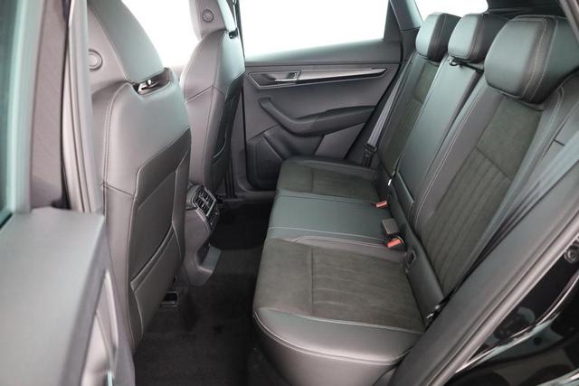 Skoda Karoq Sportline 1.5 TSI DSG Sportline, Pano, AHK, Navi, Matrix, Side, Winter, 5 J.-Garantie 
