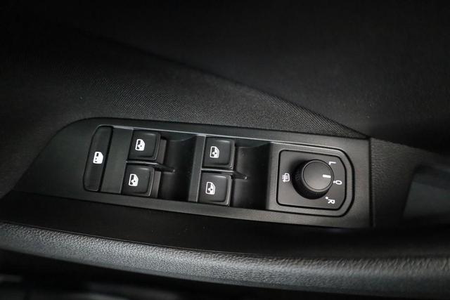Skoda Kamiq Selection 1.5 TSI Selection, LED, Kamera, Winter, Ladeboden, 16-Zoll, 4-J Garantie 