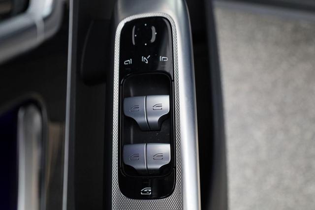 Mercedes-Benz GLC 300 de 4Matic (254.609) 300de 4M Avantgarde, Leder, LED, Navi, 360&deg;, Burmester, el. Klappe 