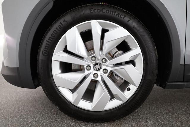 Skoda Elroq 60 Loft Loft, AHK, 20-Zoll, Navi, Kamera, Side, Winter, sofort 