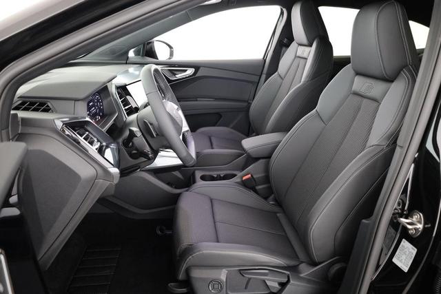 Audi Q4 Sportback e-tron 45 S-LINE quattro, AHK, Navi, Matrix, Komfort, Side, Kamera, el. Klappe, Winter, 20-Zoll 