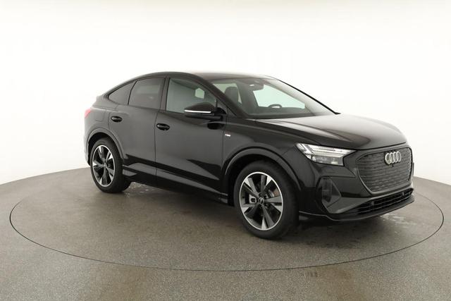 Audi Q4 Sportback e-tron 45 S-LINE quattro, AHK, Navi, Matrix, Komfort, Side, Kamera, el. Klappe, Winter, 20-Zoll 