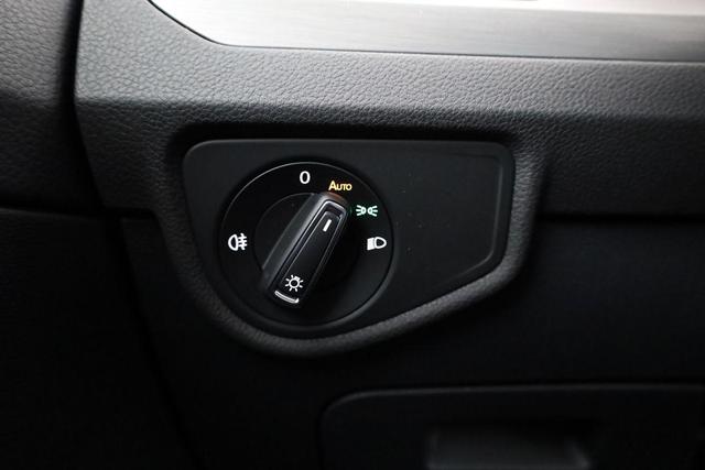 Volkswagen Touran Comfortline BMT/Start-Stopp 1.5 TSI DSG Comfortline, Navi, Side, Kamera, Winter, 17-Zoll, sofort, 3.J-Garantie 