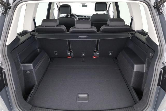 Volkswagen Touran Comfortline BMT/Start-Stopp 1.5 TSI DSG Comfortline, Navi, Side, Kamera, Winter, 17-Zoll, sofort, 3.J-Garantie 