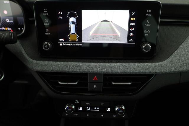Skoda Kamiq Selection 1.0 TSI DSG Selection, AHK, Matrix, Kamera, Ladeboden, Winter, 16-Zoll 