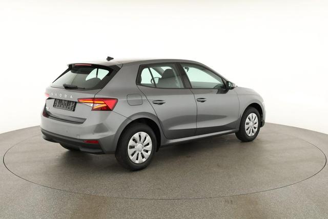 Skoda Fabia Selection 1.0 TSI Selection, AHK, Tempomat, Ladeboden, Park, Winterpaket, SmartLink, 4-J Garantie 