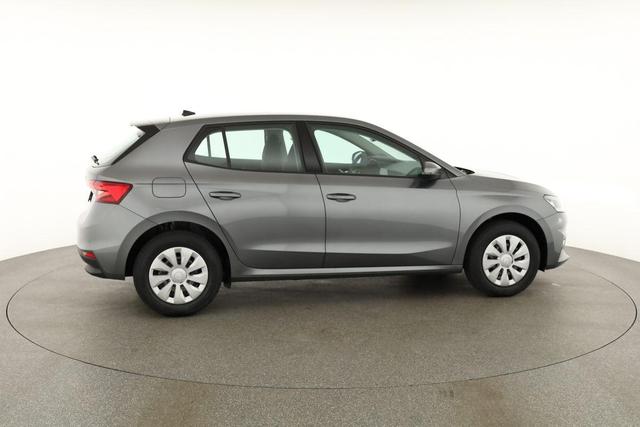 Skoda Fabia Selection 1.0 TSI Selection, AHK, Tempomat, Ladeboden, Park, Winterpaket, SmartLink, 4-J Garantie 