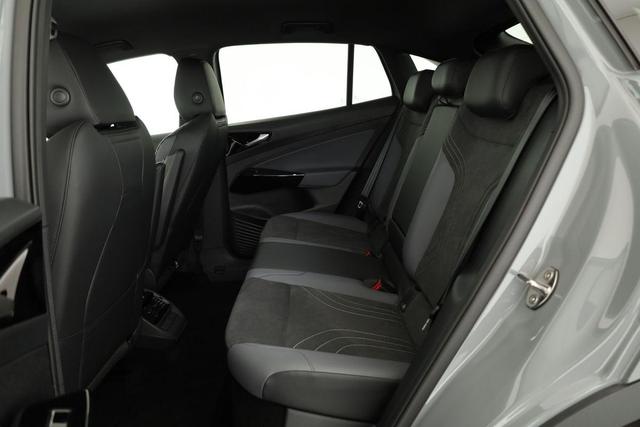 Volkswagen ID.5 Pro 210 kW mit Infotainment-Paket Pro, IQ.Light, Navi, Kamera, 19-Zoll, Komfortpaket 