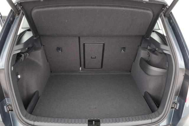 Skoda Karoq Style 1.5 TSI DSG Style, LED, ACC, Kamera, Winter, el. Klappe, Ladeboden 