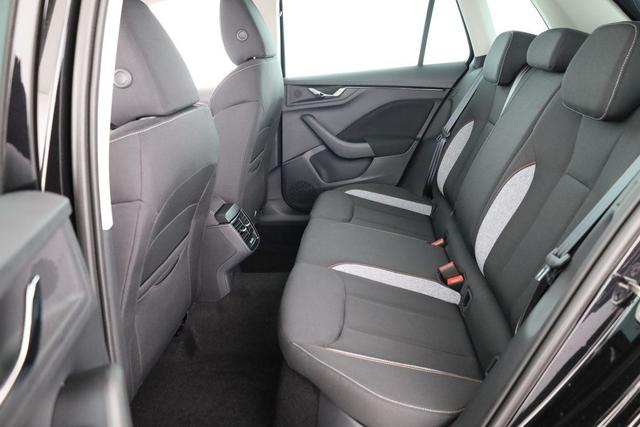 Skoda Kamiq Selection 1.0 TSI DSG Selection, AHK, Matrix, Kamera, Ladeboden, Winter, 16-Zoll 