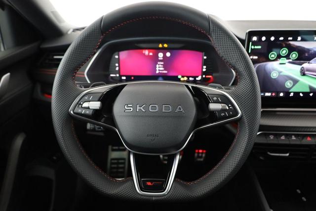 Skoda Octavia Combi 2.0 TSI 195 kW RS DSG, Standheizung, AHK, Navi, Matrix, Side, Winter, 5 J.-Garantie 