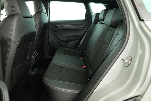 Skoda Karoq Sportline 1.5 TSI DSG Sportline, Pano, AHK, Navi, Matrix, Side, Winter, 5 J.-Garantie 
