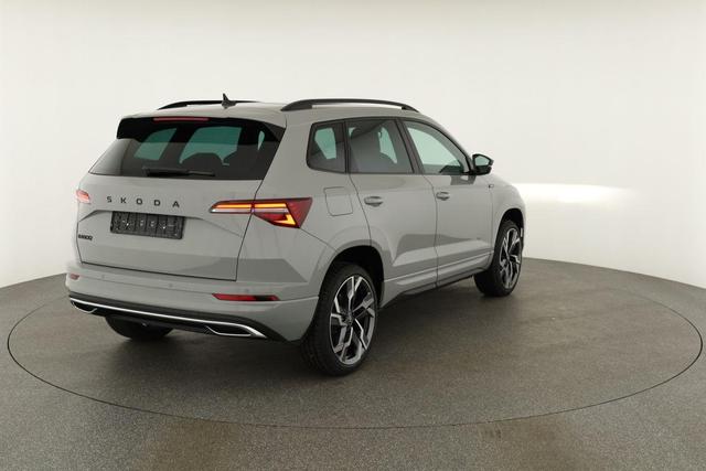 Skoda Karoq Sportline 1.5 TSI DSG Sportline, Pano, AHK, Navi, Matrix, Side, Winter, 5 J.-Garantie 