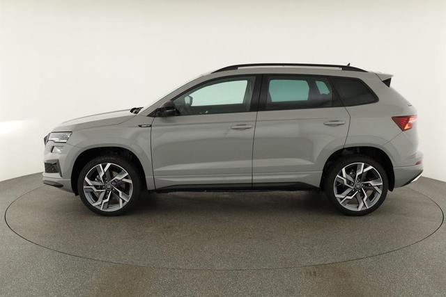 Skoda Karoq Sportline 1.5 TSI DSG Sportline, Pano, AHK, Navi, Matrix, Side, Winter, 5 J.-Garantie 