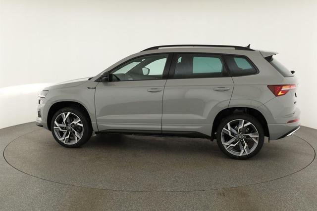 Skoda Karoq Sportline 1.5 TSI DSG Sportline, Pano, AHK, Navi, Matrix, Side, Winter, 5 J.-Garantie 