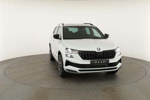 Skoda Karoq Sportline 4x4 2.0 TSI DSG Sportline, Pano, AHK, Navi, Matrix, Side, Winter, 5 J.-Garantie 