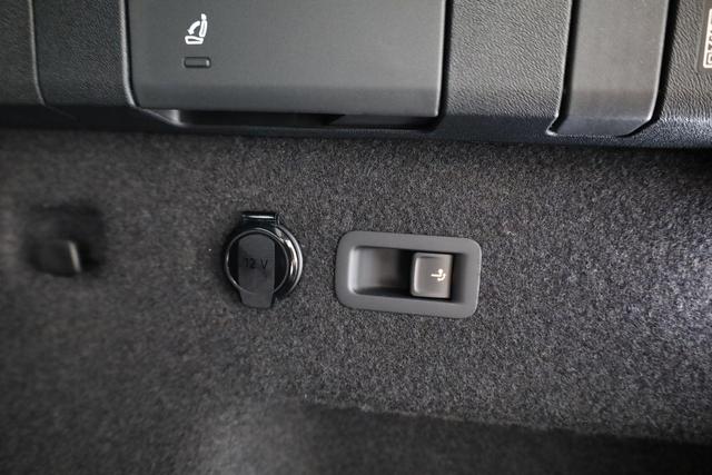 Skoda Kodiaq 2.0 TSI 150 kW 4x4 Sportline DSG Sportline, AHK, Navi, FS-beheizbar, Matrix, el. Klappe, 20-Zoll, 5 J.-Garantie 
