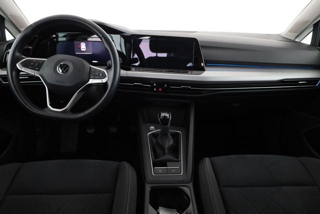 Volkswagen Golf LIFE 1.5 TSI Life, LED, ACC, Kamera, 17-Zoll, 1. Hand 