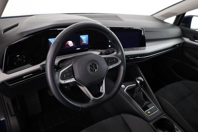 Volkswagen Golf LIFE 1.5 TSI Life, LED, ACC, Kamera, 17-Zoll, 1. Hand 