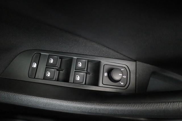 Skoda Kamiq Selection 1.5 TSI Selection, LED, Kamera, Ladeboden, Winter 