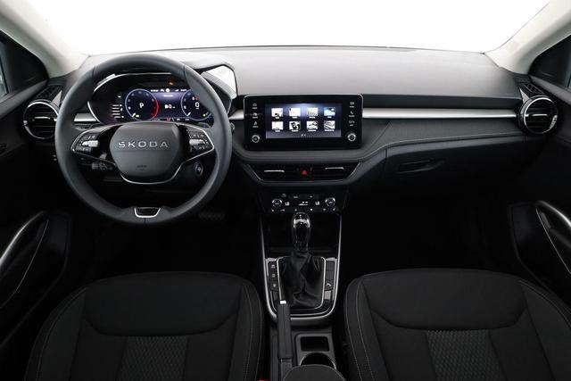 Skoda Fabia Selection 1.0 TSI DSG Selection, LED, Kamera, Side, ACC, Winter, Ladeboden, sofort 