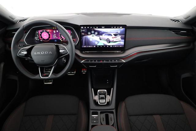 Skoda Octavia Combi 2.0 TSI 195 kW RS DSG, Pano, Standheizung, AHK, Navi, Matrix, Canton, Side, Winter, 5 J.-Garantie 