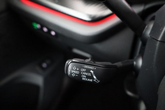 Skoda Octavia Combi 2.0 TSI 195 kW RS DSG, Pano, Standheizung, AHK, Navi, Matrix, Canton, Side, Winter, 5 J.-Garantie 