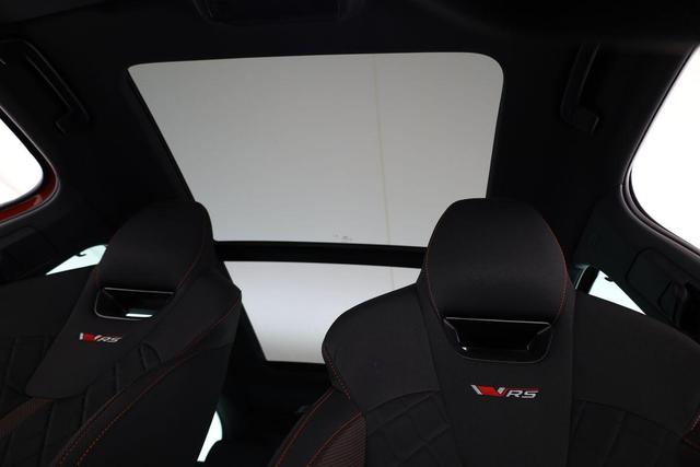 Skoda Octavia Combi 2.0 TSI 195 kW RS DSG, Pano, Standheizung, AHK, Navi, Matrix, Canton, Side, Winter, 5 J.-Garantie 