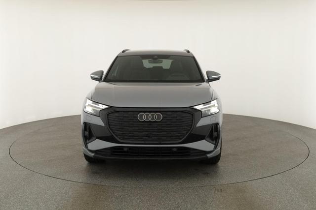Audi Q4 e-tron 45 basis quattro S-LINE quattro, Navi, Matrix, Side, Kamera, el. Klappe, Winter. 20-Zoll 