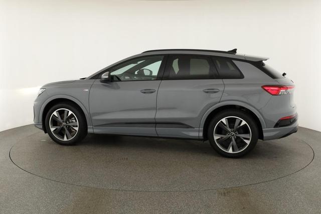 Audi Q4 e-tron 45 basis quattro S-LINE quattro, Navi, Matrix, Side, Kamera, el. Klappe, Winter. 20-Zoll 