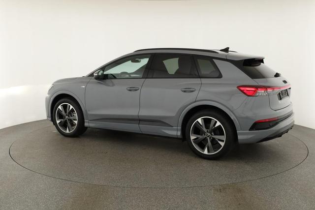 Audi Q4 e-tron 45 basis quattro S-LINE quattro, Navi, Matrix, Side, Kamera, el. Klappe, Winter. 20-Zoll 