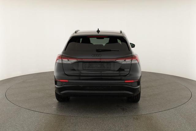 Audi Q4 e-tron 45 basis quattro S-LINE quattro, Navi, Matrix, Side, Kamera, el. Klappe, Winter. 20-Zoll 