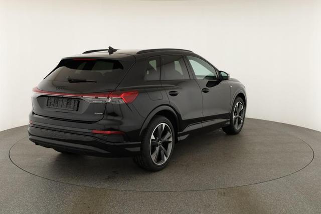 Audi Q4 e-tron 45 basis quattro S-LINE quattro, Navi, Matrix, Side, Kamera, el. Klappe, Winter. 20-Zoll 