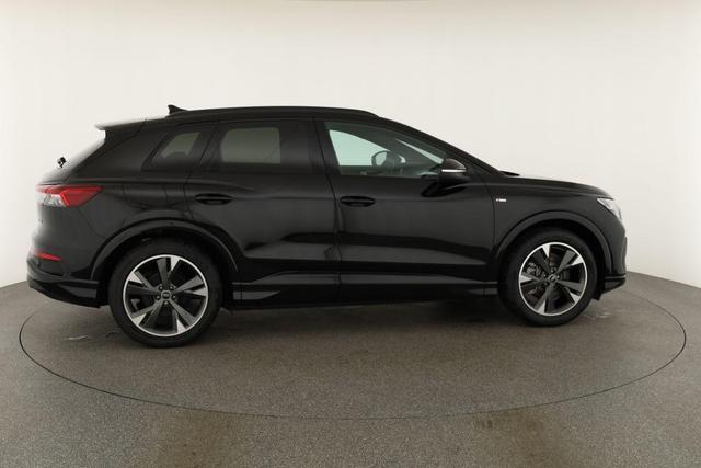Audi Q4 e-tron 45 basis quattro S-LINE quattro, Navi, Matrix, Side, Kamera, el. Klappe, Winter. 20-Zoll 