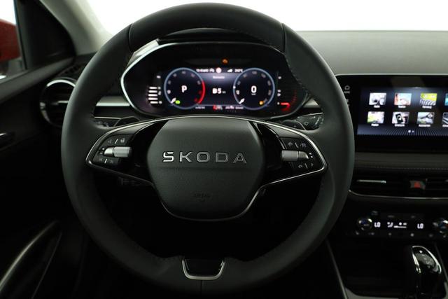 Skoda Fabia Selection 1.0 TSI DSG Selection, LED, Kamera, Side, ACC, Winter, Ladeboden, sofort 