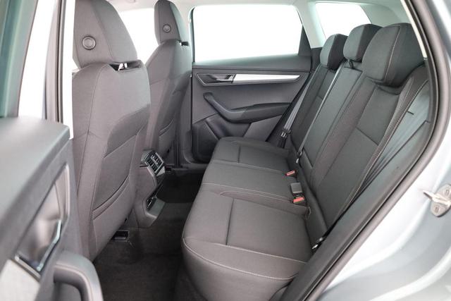 Skoda Karoq Selection 1.5 TSI DSG Selection, AHK, LED, Kamera, Winter, Ladeboden, 4 J.-Garantie 