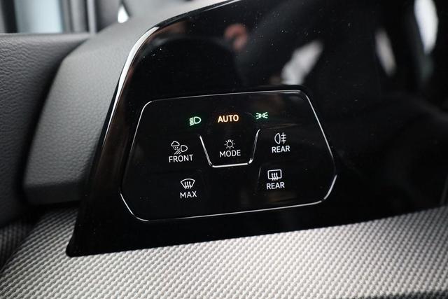 Volkswagen Golf Variant 2.0 TSI 150 kW 4Motion R-Line VIII DSG 4M R-LINE, AHK, easyOpen, LED-Plus, 18-Zoll, 3 J.-Garantie 