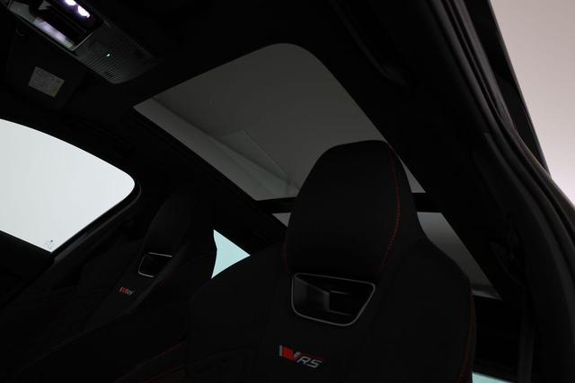 Skoda Octavia Combi 2.0 TSI 195 kW RS DSG, AreaView, Pano, AHK, Navi, Matrix, Side, Winter 