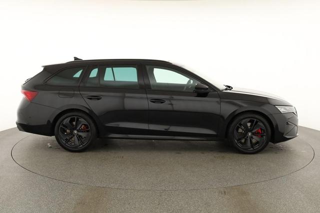 Skoda Octavia Combi 2.0 TSI 195 kW RS DSG, AreaView, Pano, AHK, Navi, Matrix, Side, Winter 