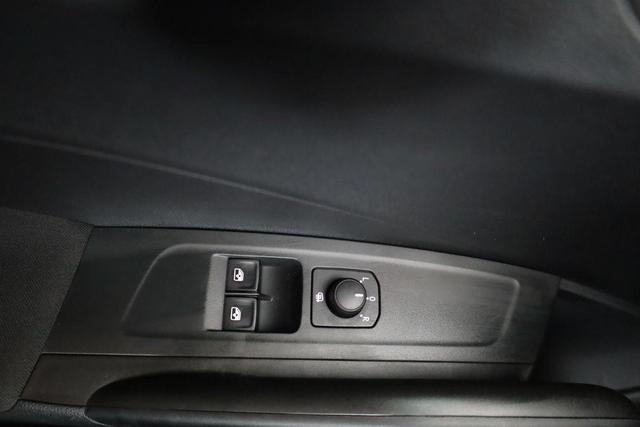 Skoda Fabia Selection 1.0 TSI Selection, Ladeboden, Park, Winterpaket, SmartLink, 4 J.-Garantie 