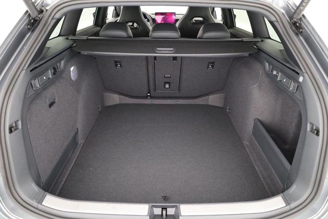 Skoda Superb Combi 2.0 TDI 142 kW 4x4 Sportline DSG Sportline, AHK, Matrix, DCC, 19-Zoll, 5-J Garantie 