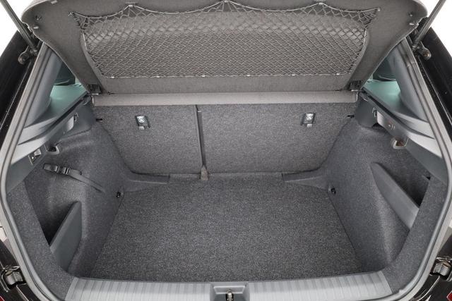 Skoda Kamiq Monte Carlo 1.5 TSI DSG Carlo, Pano, AHK, Matrix, Side, Kamera, Winter, 5 J.-Garantie 