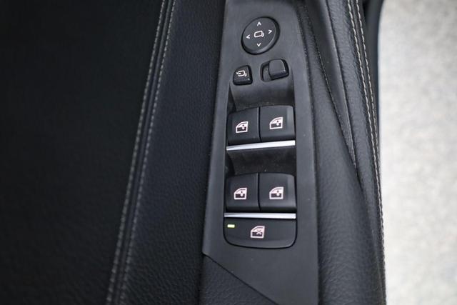 BMW 5er Touring 520 i Sport Line 520i Line, Navi, el. Klappe, Shadow, Sitzheizung 